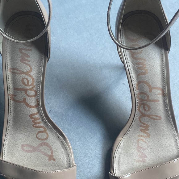 Sam Edelman | Nude Heels - Picture 2 of 6